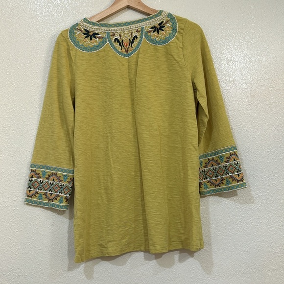 SOFT SURROUNDING WOMENS SUNRISE TUNIC TOP LIME EMBROIDERED SZ SMALL - Picture 2 of 10